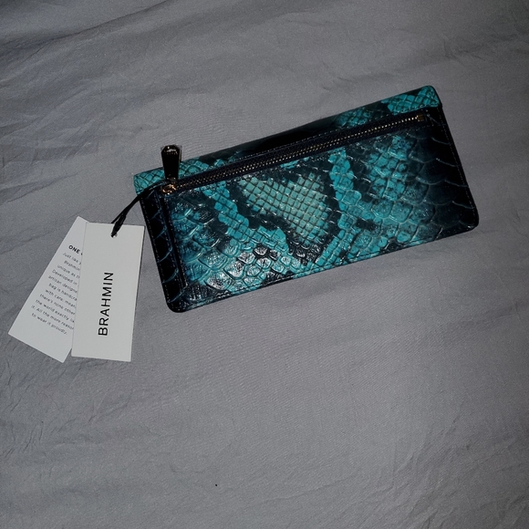 BRAHMIN Ady Wallet in Blue Waterford Genuine Leather - Picture 6 of 12